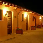 Farm stay Santa Croce Fossato di Vico