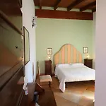 Santa Croce Farm stay