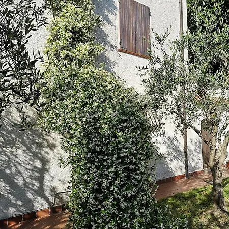 Santa Croce Alloggio per agriturismo *