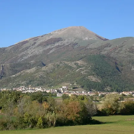 Фермерский дом Santa Croce Fossato di Vico