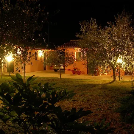 Κατάλυμα σε φάρμα Santa Croce