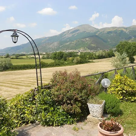Santa Croce Фермерский дом Fossato di Vico
