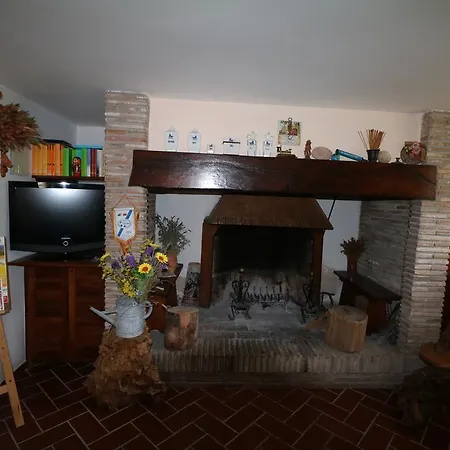 Vakantieboerderij Santa Croce Fossato di Vico